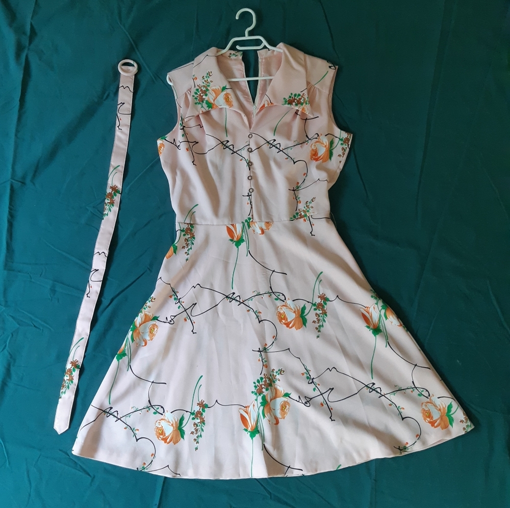 1960 Vintage Pink Sleeveless Dress Polyester Knee Length - Picture 1 of 16